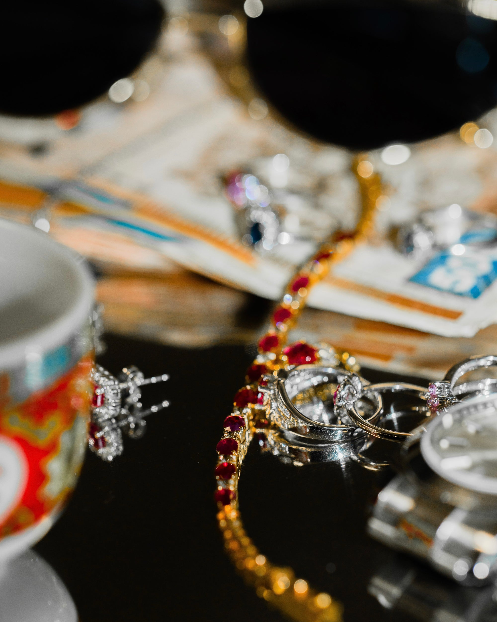 Unearthing Pawnshop Treasures: Vintage Jewelry Finds That Are Making a Comeback in 2026