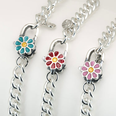 Daisy Curb Chain Bracelet