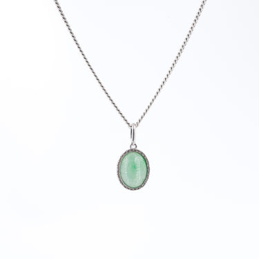 Neon Essence : The Jade Necklace