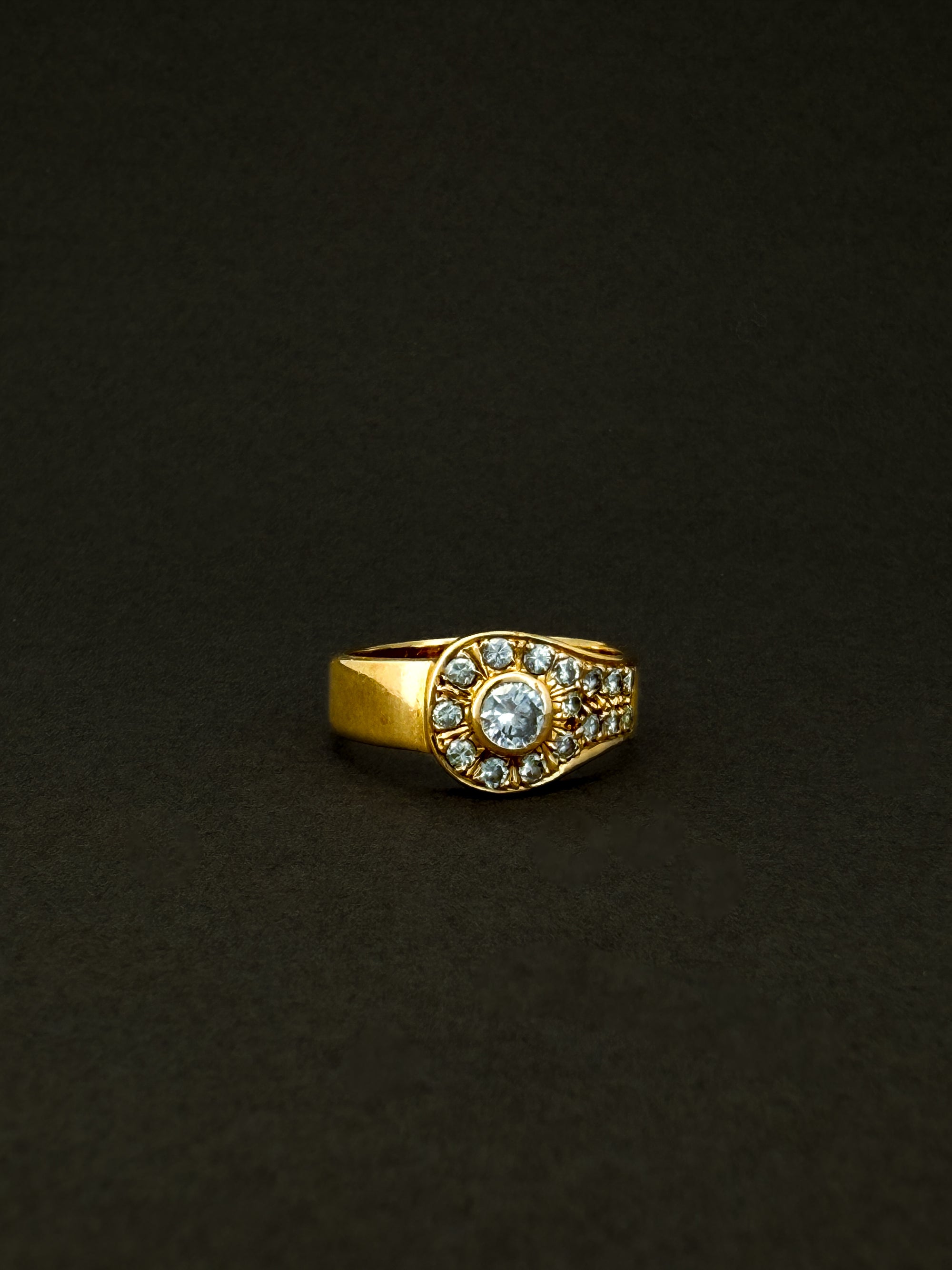 Vintage belt diamond ring