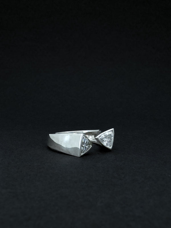 TRIANGLE Open Ring