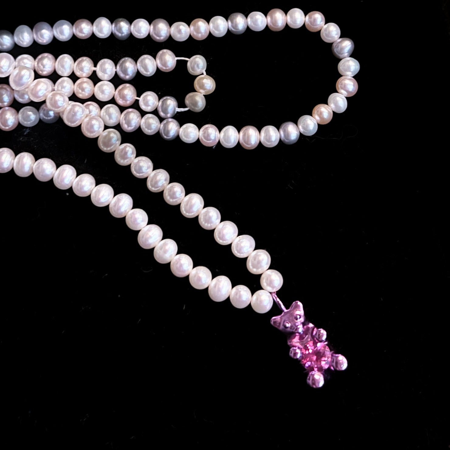 XXL Paris Rock Gummy Necklace